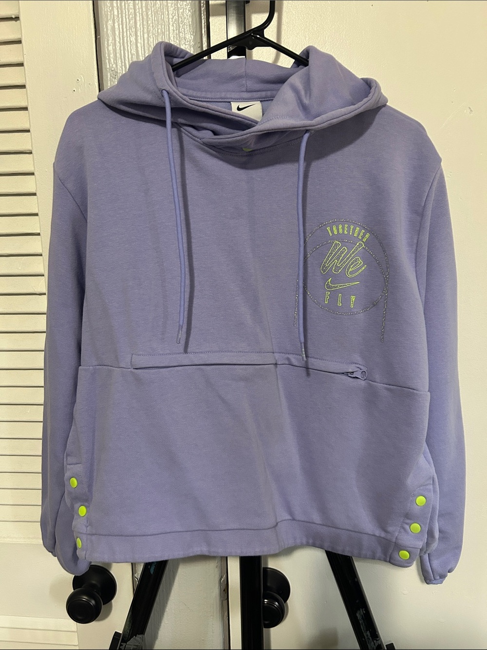 Nike vintage lavender and lime hoodie pull over